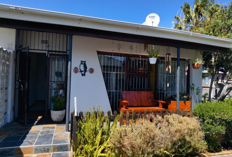 4 Bedroom Property for Sale in Monte Vista Western Cape